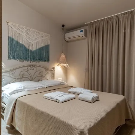 Villa Serenusgreece Sani House With Garden And Jacuzzi Sani (Chalkidiki)
