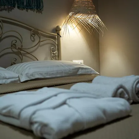 Serenusgreece Sani House With Garden And Jacuzzi *