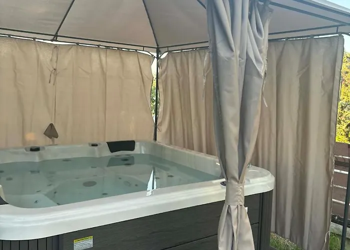 Вилла Serenusgreece Sani House With Garden And Jacuzzi *